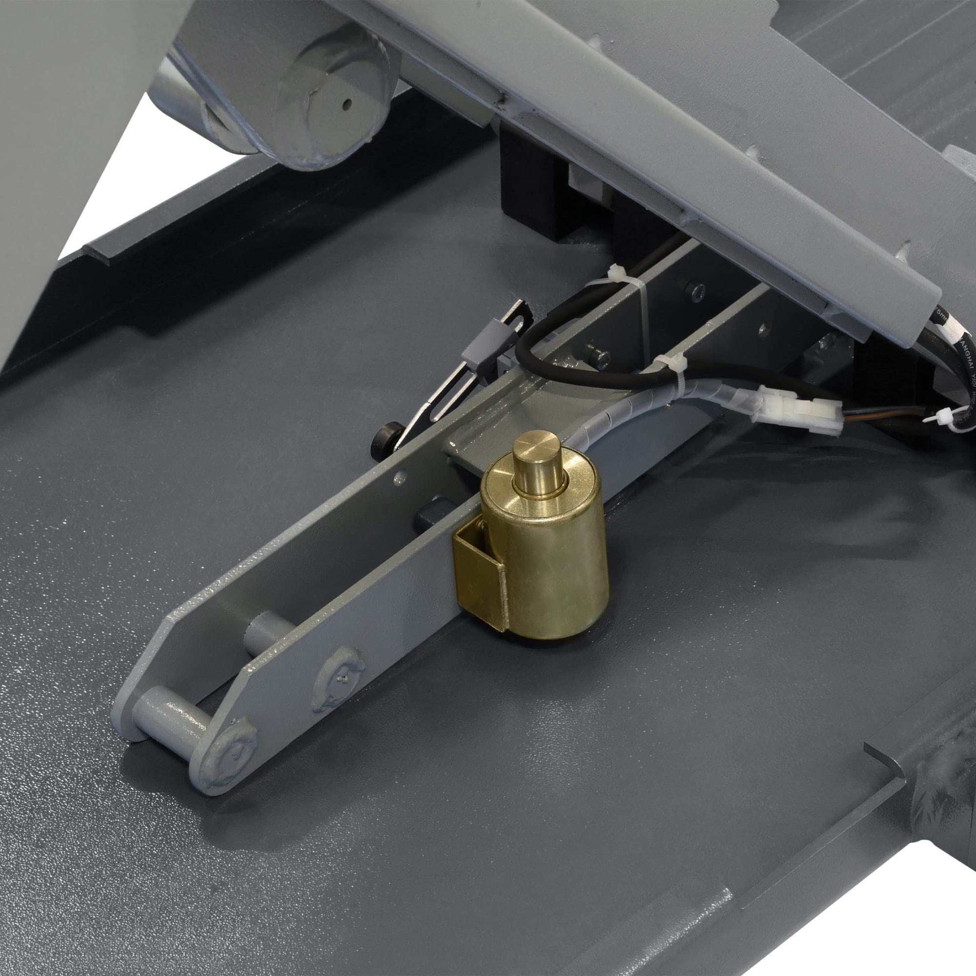 Detalje af hydraulisk sakselift fra TwinBusch med sikkerhedslås og kraftig konstruktion